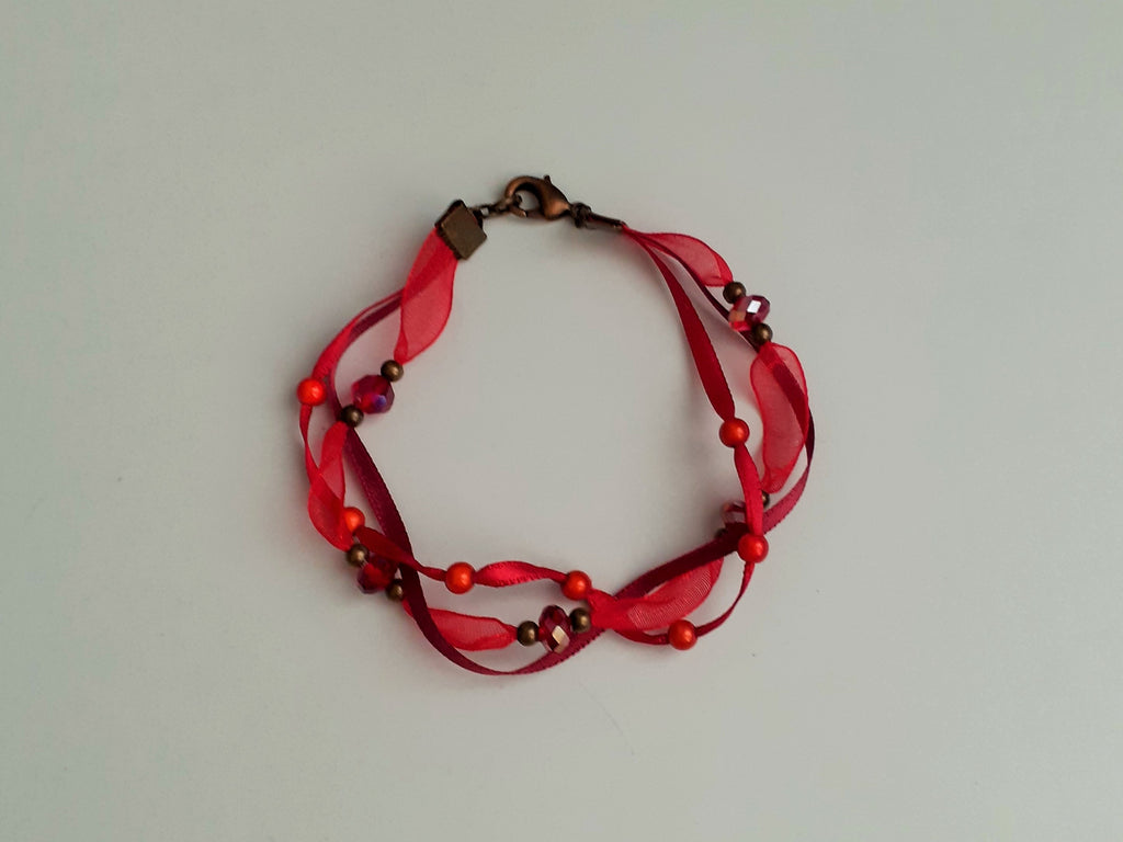 Corélia : un bracelet vibrant du coeur.