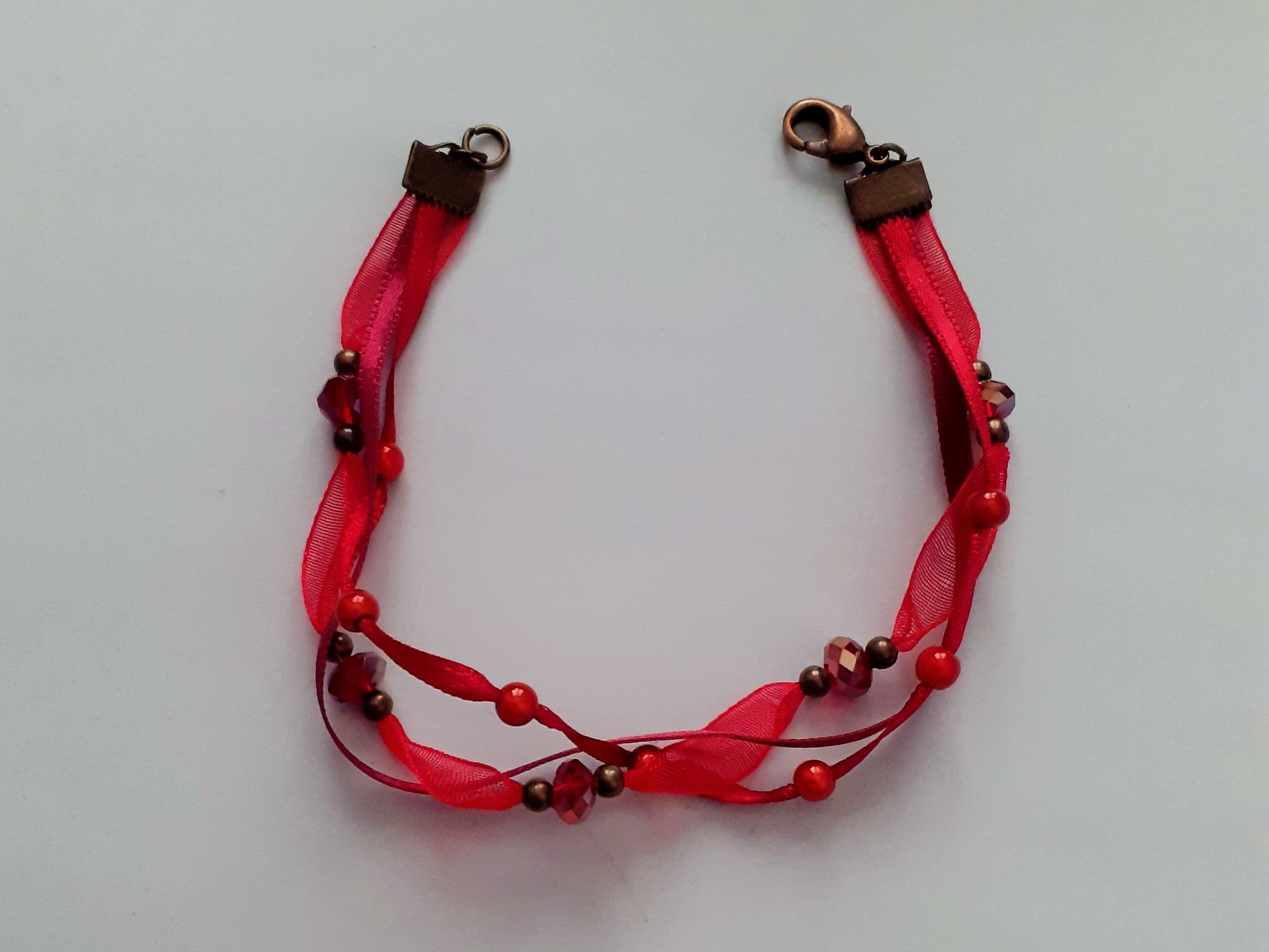 Corélia : un bracelet vibrant du coeur.